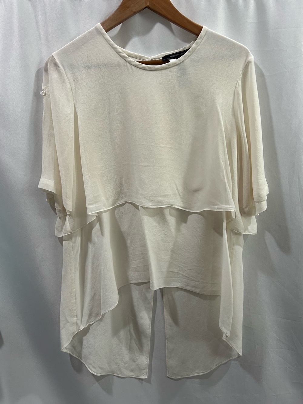 BCBGMaxAzria Beatrix Cream Layered Chiffon Tunic split back blouse EUC